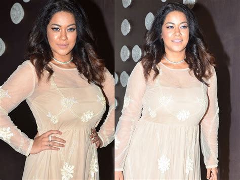 mumaith khan latest pics|mumaith khan paint.